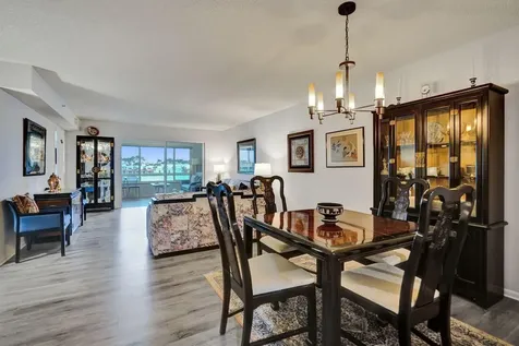 6096 Huntwick Terrace Delray Beach FL 33484