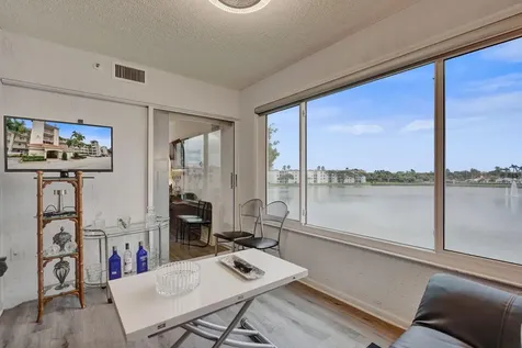 6096 Huntwick Terrace Delray Beach FL 33484