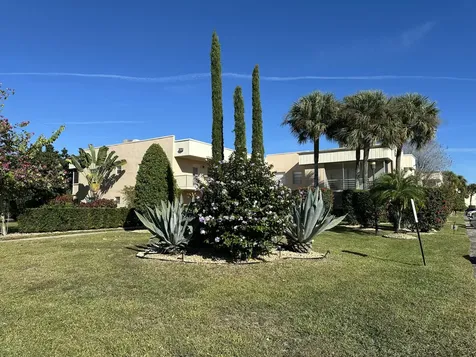 313 Normandy G Delray Beach FL 33484