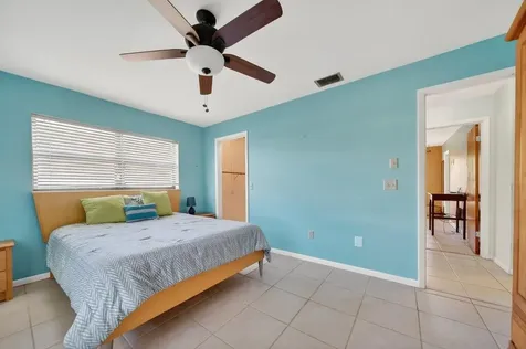 2097 Se Mantua Street Port Saint Lucie FL 34952