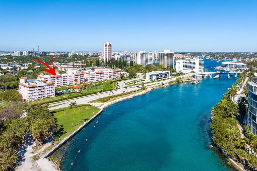 1040 Banyan Road Boca Raton FL 33432