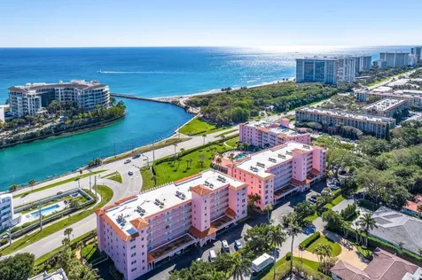 1040 Banyan Road Boca Raton FL 33432