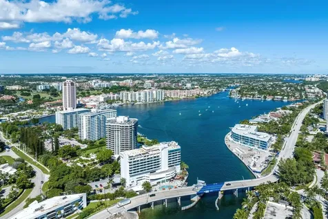 1040 Banyan Road Boca Raton FL 33432
