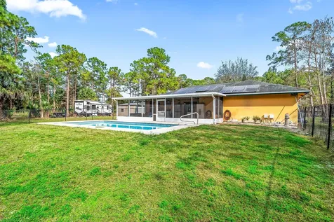 2195 F Road Loxahatchee Groves FL 33470