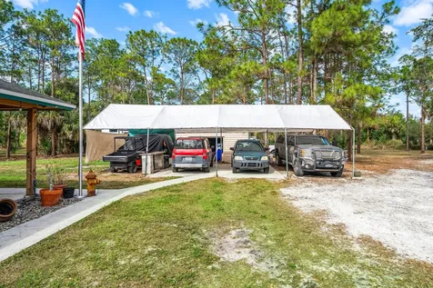 2195 F Road Loxahatchee Groves FL 33470