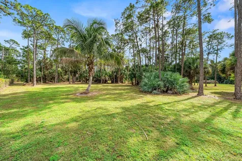 2195 F Road Loxahatchee Groves FL 33470