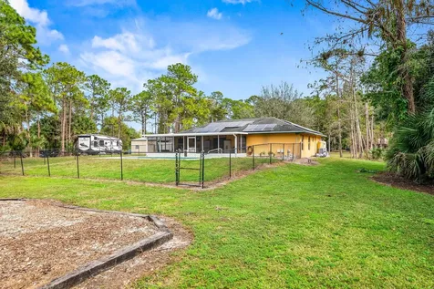 2195 F Road Loxahatchee Groves FL 33470