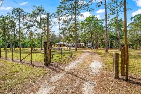 2195 F Road Loxahatchee Groves FL 33470