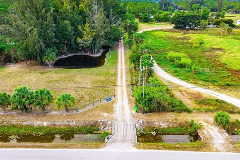 2195 F Road Loxahatchee Groves FL 33470