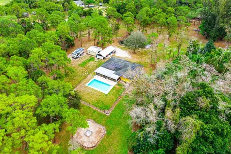 2195 F Road Loxahatchee Groves FL 33470