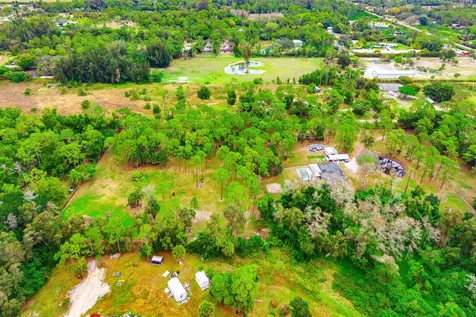 2195 F Road Loxahatchee Groves FL 33470
