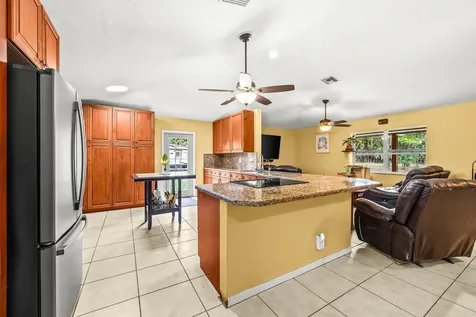 2195 F Road Loxahatchee Groves FL 33470