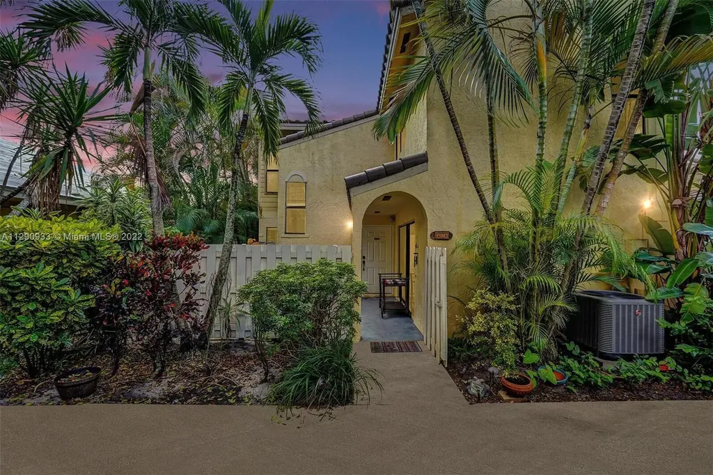 22322 Pineapple Walk Drive Boca Raton FL 33433