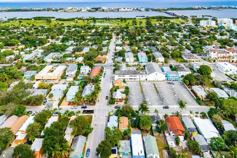 411 3rd Avenue Lake Worth Beach FL 33460