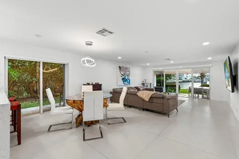 336 Venetian Drive Delray Beach FL 33483