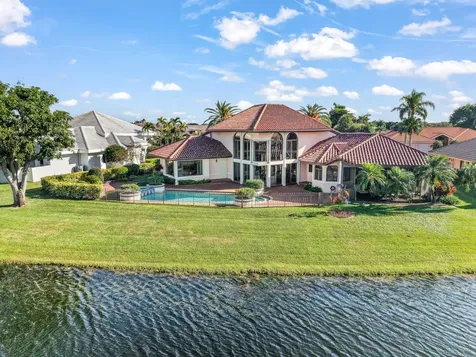 3215 St Charles Place Boca Raton FL 33434