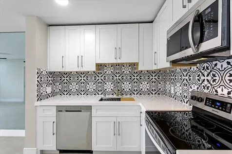 700 Waterside Drive Hypoluxo FL 33462