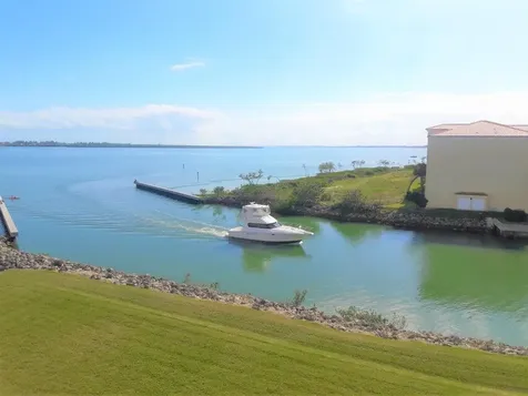4 Harbour Isle Drive Fort Pierce FL 34949