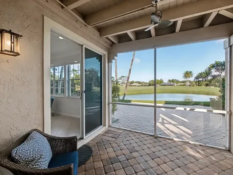 81 Via Verona Palm Beach Gardens FL 33418