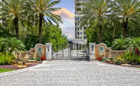 5310 N Ocean Drive Singer Island FL 33404