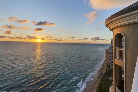 5310 N Ocean Drive Singer Island FL 33404