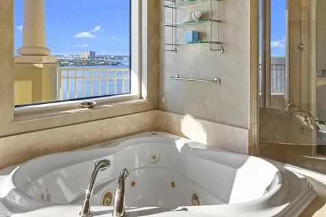 5310 N Ocean Drive Singer Island FL 33404