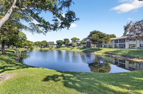36 Westgate Lane Boynton Beach FL 33436