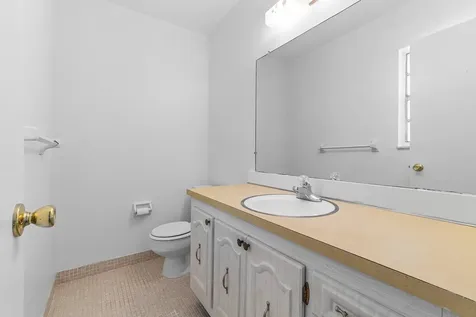 2023 S Seacrest Boulevard Boynton Beach FL 33435