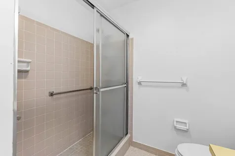 2023 S Seacrest Boulevard Boynton Beach FL 33435