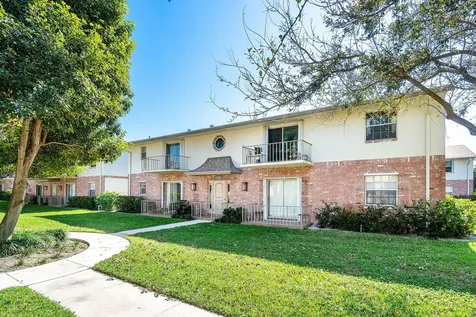 2023 S Seacrest Boulevard Boynton Beach FL 33435