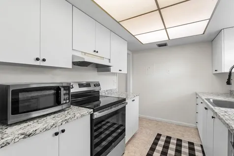 2023 S Seacrest Boulevard Boynton Beach FL 33435