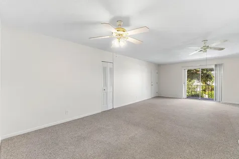 2023 S Seacrest Boulevard Boynton Beach FL 33435