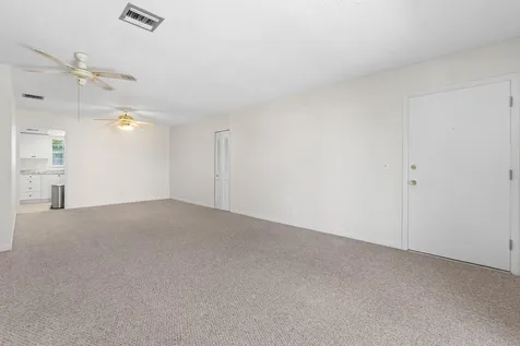 2023 S Seacrest Boulevard Boynton Beach FL 33435