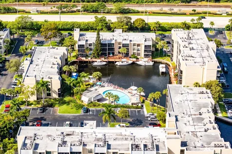 10 Royal Palm Way Boca Raton FL 33432