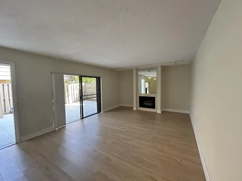705 7th Court Palm Beach Gardens FL 33410
