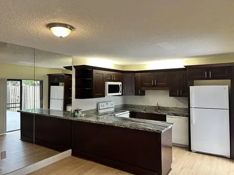 705 7th Court Palm Beach Gardens FL 33410