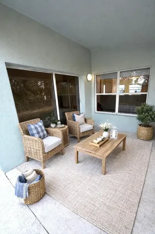 619 Se Forgal Street Port Saint Lucie FL 34983