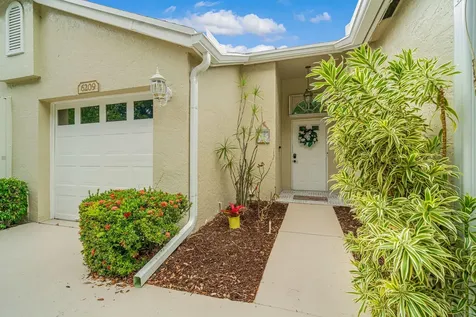 6209 Pond Tree Court Greenacres FL 33463