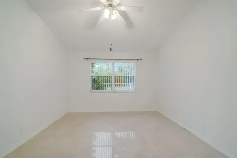6209 Pond Tree Court Greenacres FL 33463