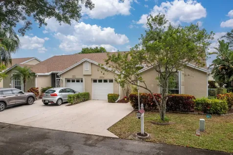 6209 Pond Tree Court Greenacres FL 33463