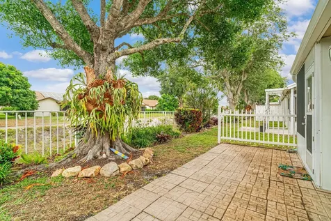 6209 Pond Tree Court Greenacres FL 33463
