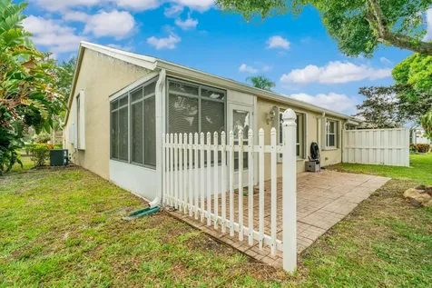 6209 Pond Tree Court Greenacres FL 33463