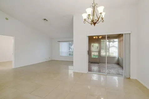 6209 Pond Tree Court Greenacres FL 33463
