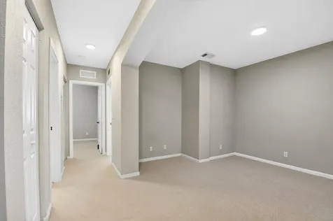 2138 Oakmont Drive Riviera Beach FL 33404