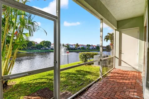 2138 Oakmont Drive Riviera Beach FL 33404