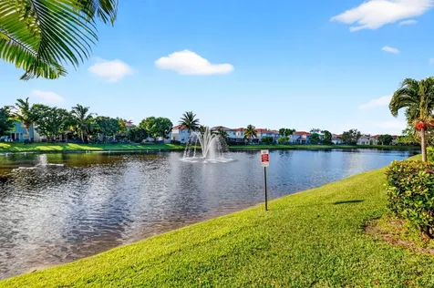 2138 Oakmont Drive Riviera Beach FL 33404
