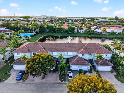 2138 Oakmont Drive Riviera Beach FL 33404
