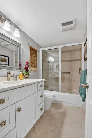 250 Ne 20th Street Boca Raton FL 33431