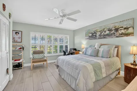 250 Ne 20th Street Boca Raton FL 33431