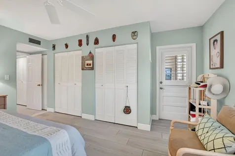 250 Ne 20th Street Boca Raton FL 33431